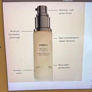 Hourglass Ambient Soft Glow Foundation - Subtle Cream